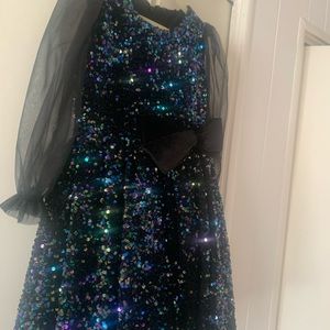 Brand new, never warn, no tags.  Bought from children’s boutique size 7-8